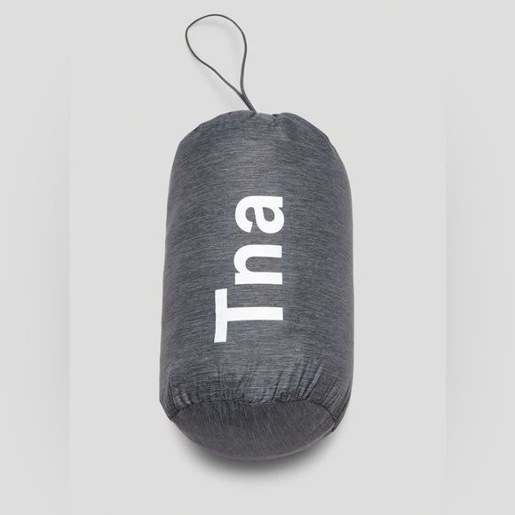 Aritzia TNA Botanie Puffer Packable Down Filled Puffer Jacket Grey Size Medium - Picture 5 of 9